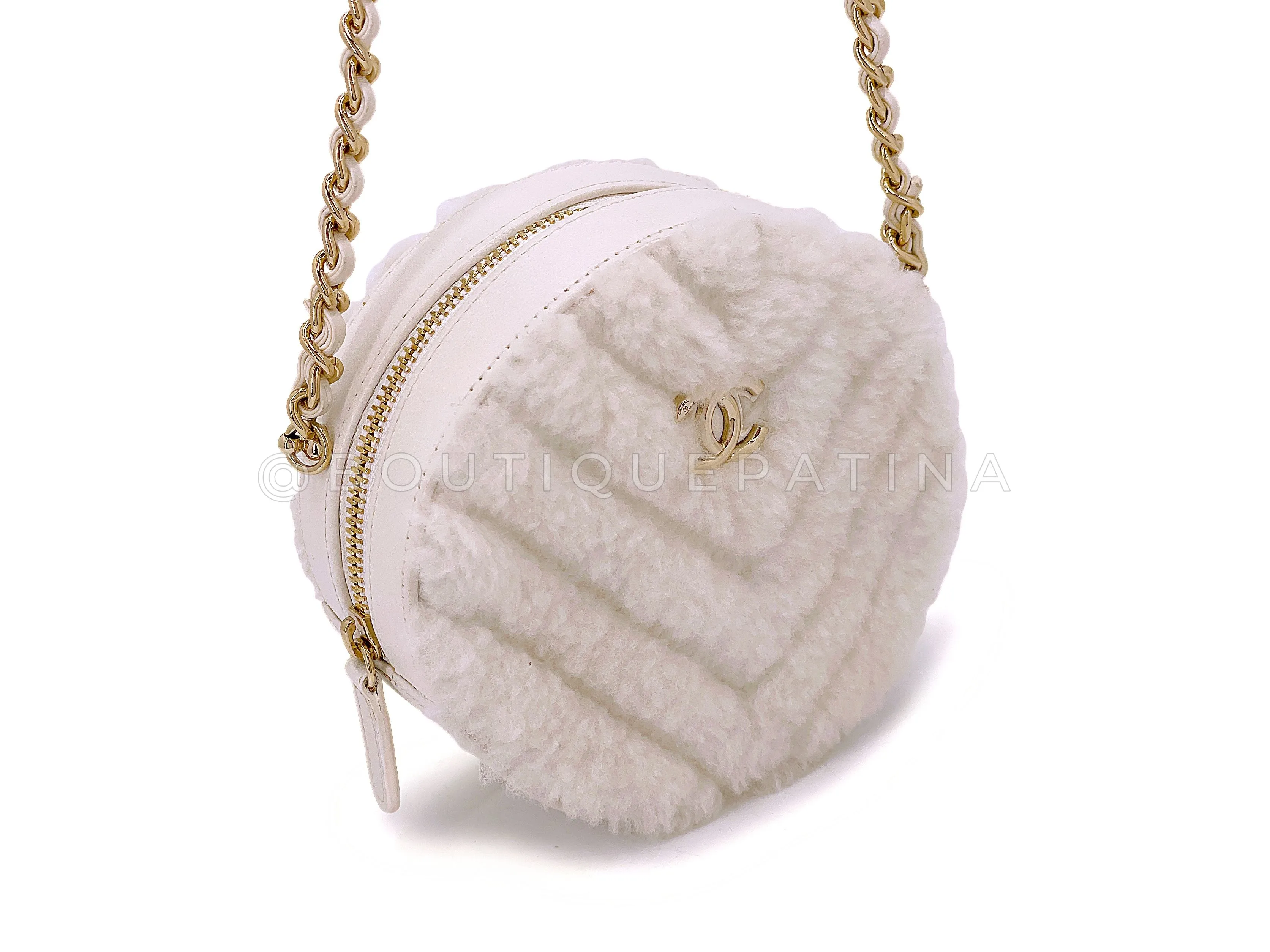 Chanel 2019 White Shearling Chevron Fur Mini Round Drum Bag GHW 6RF