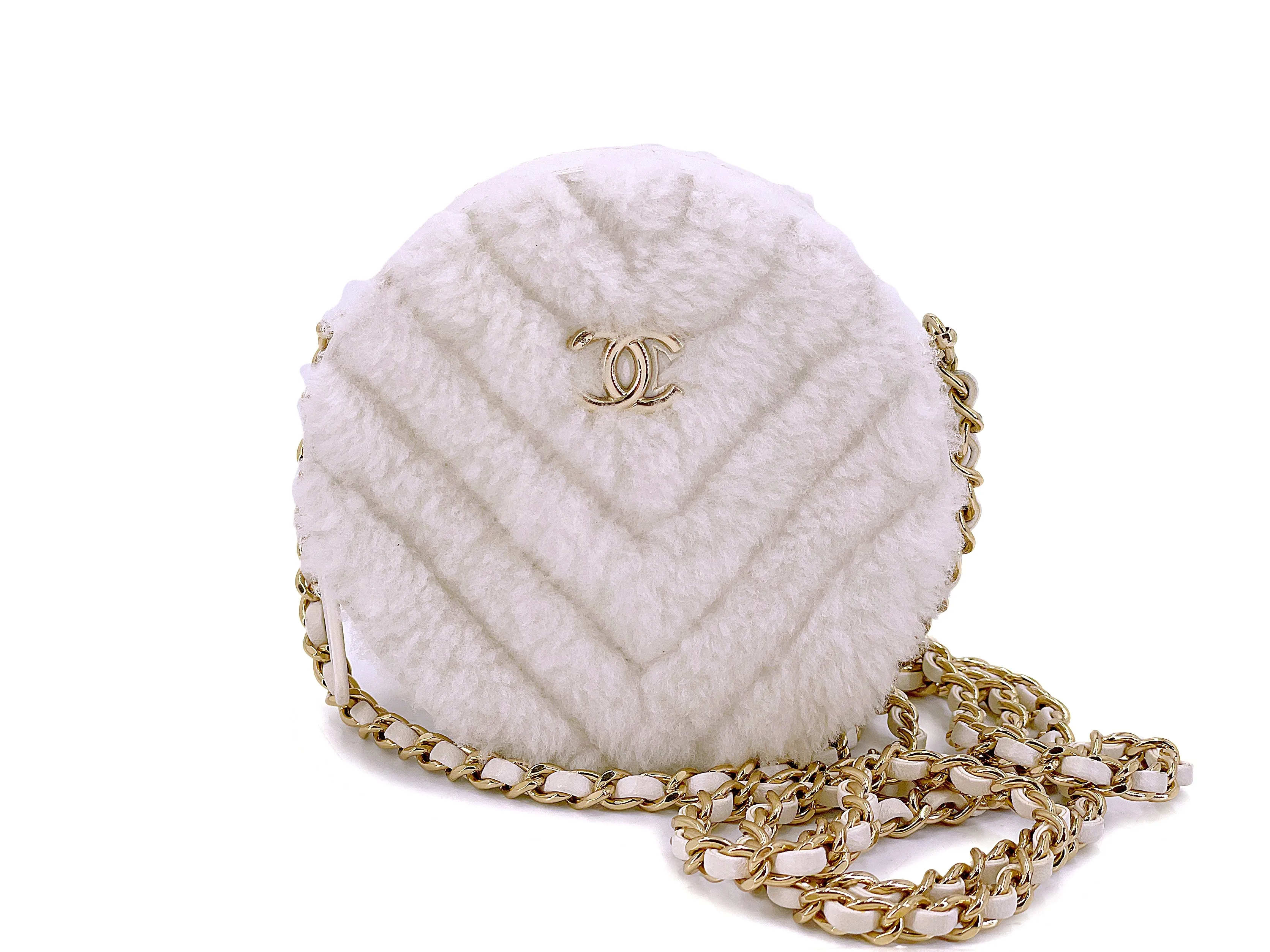 Chanel 2019 White Shearling Chevron Fur Mini Round Drum Bag GHW 6RF