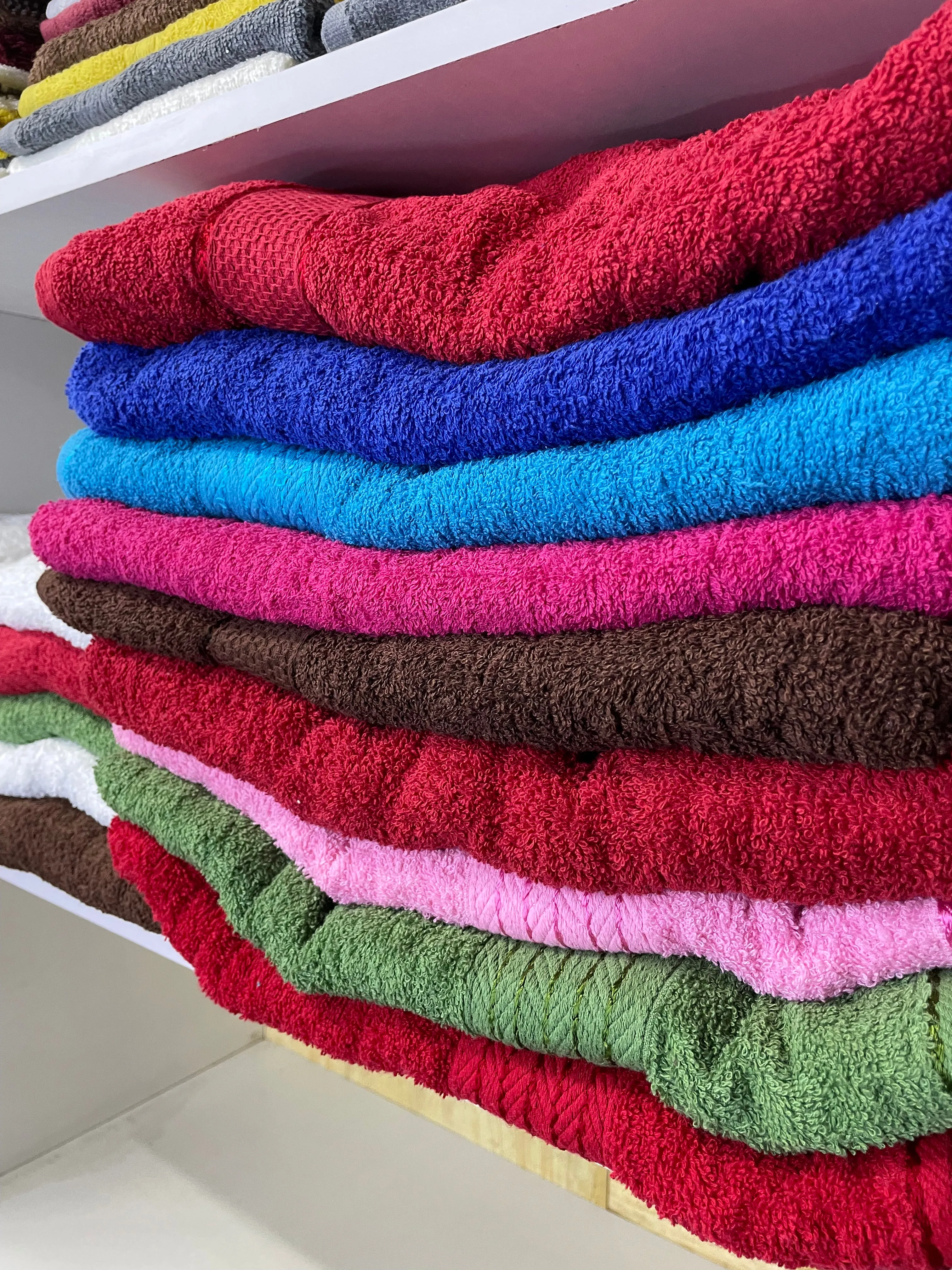 Classic Colored Towels - Regular