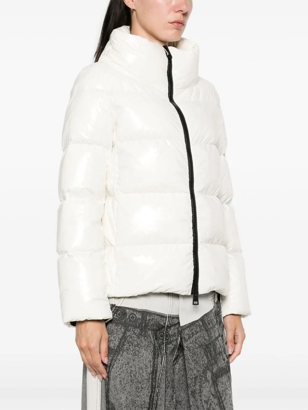 GLOSSY PUFFER JACKET